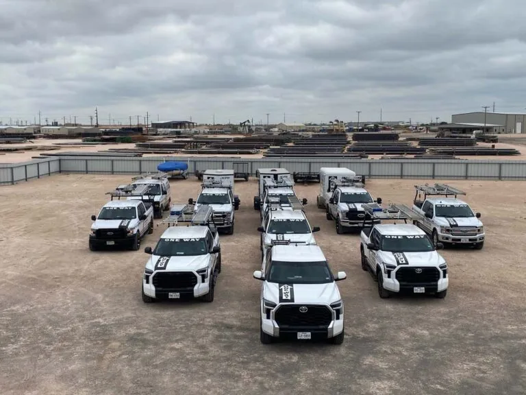 ONEWAY Heating & Air Conditioning service fleet lined up